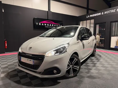 PEUGEOT 208 1.2 PureTech 110ch SS EAT6 GT Line