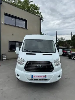 Camion atelier ford transit 130ch l3h2