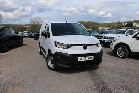 Citroen BERLINGO 5 M CONFORT BOITE 6V DIESEL 100 CV GRAND GPS 3D 2X CAMÉRA RÉGULATEUR BLUETOOTH