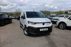 Citroen BERLINGO 5 M CONFORT BOITE 6V DIESEL 100 CV GRAND GPS 3D 2X CAMÉRA RÉGULATEUR BLUETOOTH
