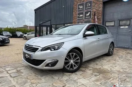 Peugeot 308 GENERATION-II 1.6 BLUEHDI 120 ALLURE