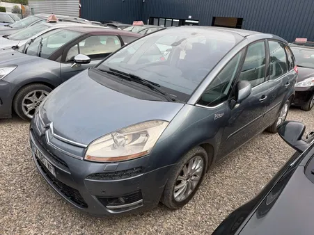 CITROEN C4 Picasso 1.6hdi 110 exclusive distribution neuf VENDU EN ETAT