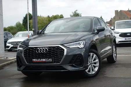 Q3 Sportback 45 Tfsi e 245ch S-Tronic S-Line Hybride Rechargeable Cuir sport chauffants/Virtual cockpit/Gps Europe/Caméra/Carplay/Hayon électrique/1*Main/Garantie 12 mois