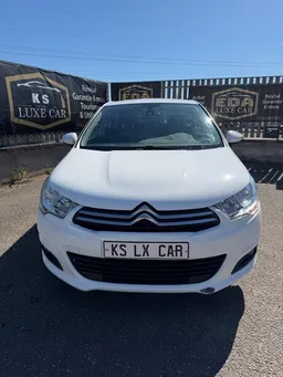 Citroen C4 1.6i VTi Seduction 120CV 1 ères mains