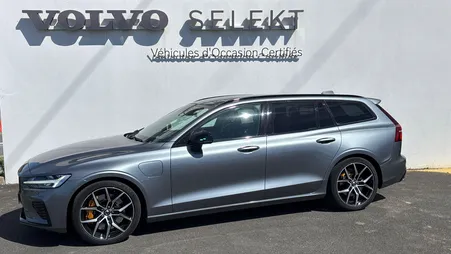 VOLVO V60 T8 AWD 318 ch + 87 ch Geartronic 8 Polestar Engineered