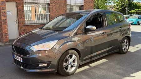 Ford C MAX 125CV bon etat distribution ok