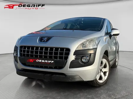 PEUGEOT 3008 1.6 HDi 16V 112ch FAP Allure