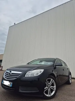 Opel insignia tourer 2.0 cdti 130ch 1ère main