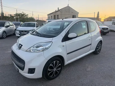 Peugeot 107 - 1.4 HDI 70cv - BVM5 Trendy