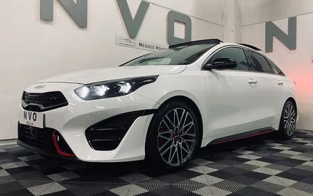 Kia Pro_cee'd PROCEED III 1.6 T-GDI 204 CH DCT7 GT / 49366 km