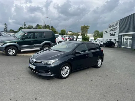 Auris hybride 10/2016 garantie jusqu’à 60 mois 140 000 kms