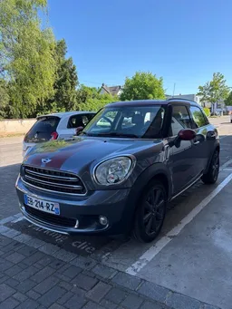 Mini Countryman 1.6D BVA finition Park Lane