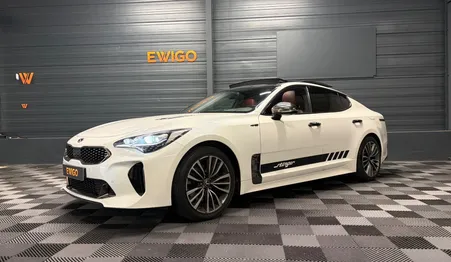 Kia stinger 2.2 crdi 200 gt line pack premium 4x4 bva isg + toit ouvrant