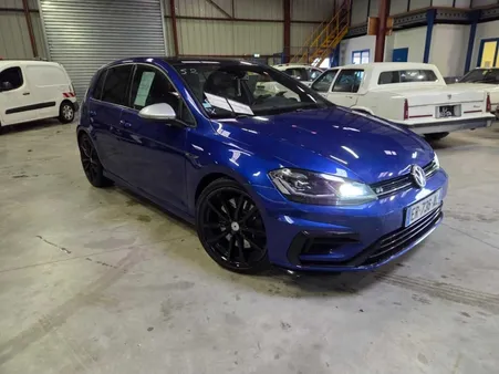 Volkswagen Golf 2.0 R300 CH BVA