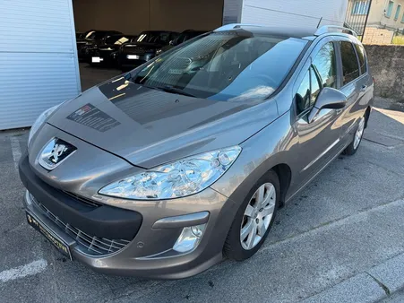 Peugeot 308 SW 1.6 HDI 110 PACK FÉLINE / CUIR CAMÉRA 7 pl
