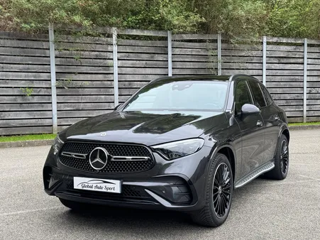MERCEDES GLC 400e 4MATIC AMG LINE – 4 ROUES DIRECTRICES