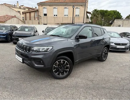 Jeep Compass 1.3 PHEV T4 240 ch 4xe eAWD Trailhawk Hybride rechargeable 4 roue motrices Apple CarPlay cuir garantie 12 mois