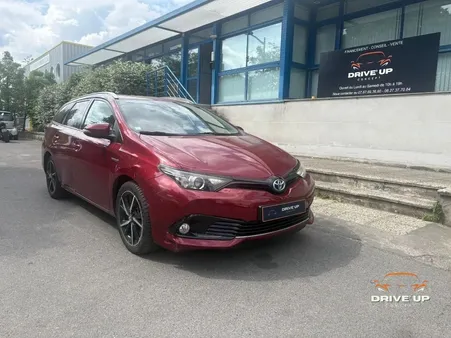 Toyota Auris (180) Phase 2 (Prod GB) Wagon 1.8 VVT-i HSD 16V CVT Hybride 99 cv Boîte auto