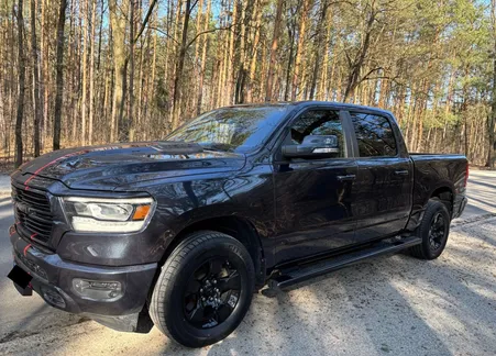 Dodge RAM 1500 5.7 V8 HEMI 401CH 4X4 BIG HORN