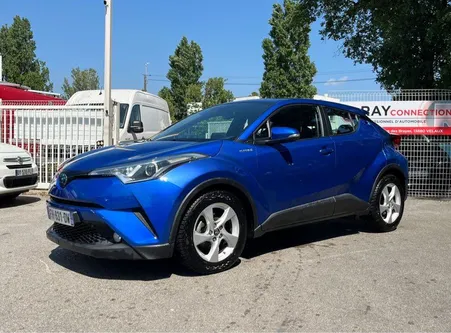C-HR 122h Dynamic 2WD E-CVT