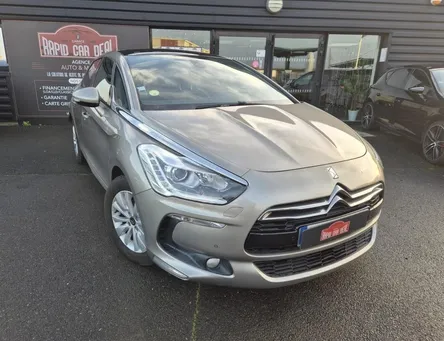 DS DS 5 1.6 BlueHDi FAP - 120 S&S BERLINE Chic PHASE 1 GARANTIE 6 MOIS