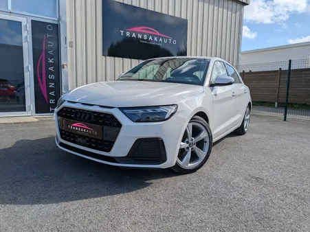 AUDI A1 SPORTBACK 35 TFSI 150 ch S tronic 7 Design Luxe / SIEGES CHAUFFANTS / VIRTUAL COCKPIT / CLIM AUTO