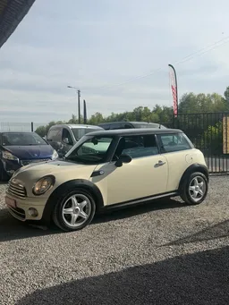 Mini Cooper 1.6 hdi 110cv révisée / garantie