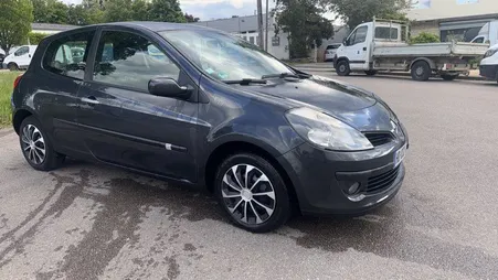 Renault clio 3 essence garantie 3 mois