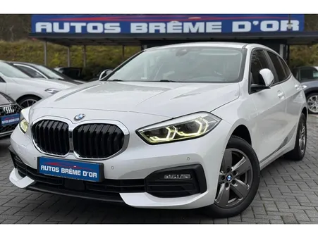 BMW Serie 1 289/mois GARANTIE 6 ANS 2.0 diesel 118 d 150ch Berline VIRTUAL Cockpit CAMERA FullLED Maintien trajectoire Apple Android 1èreMAIN Origine FR Révision à jour/Aucun frais à prévoir