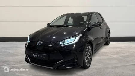 Toyota Yaris 116h Iconic 5p MY22