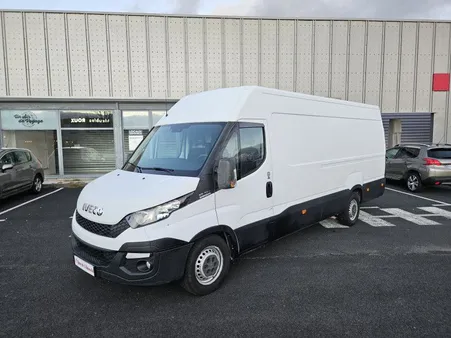 Iveco DAILY 35S FG Fourgon 35S17 3.0 d turbo 170 ch Boite Auto L4H2 / Ecran / Climatisation / Régul