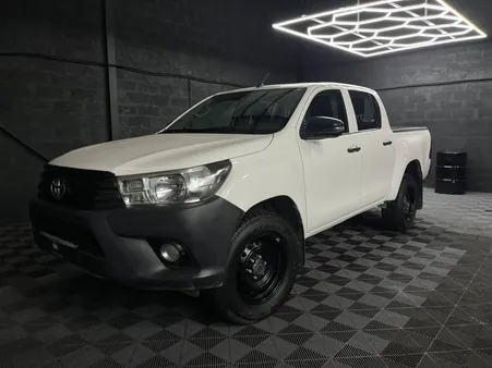Toyota Hilux 2.4 D-4D 150ch Double Cab LeCap 4WD