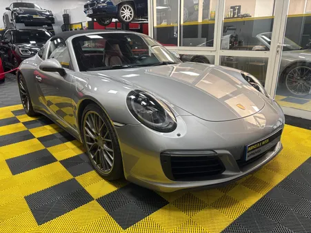 Porsche 911 991 TARGA 4S pdk pdls+ sièges sport chauffants et ventilés pack sport chrono caméra jantes RS 20 PDCC Bose