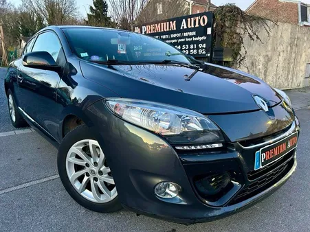 Renault megane iii coupé tce 115 cv pack zen 4 fois sans frais