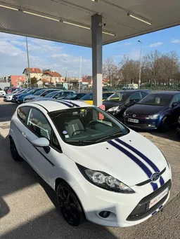 FORD FIESTA 1.25 82ch 1ere main (CRIT’AIR 1)