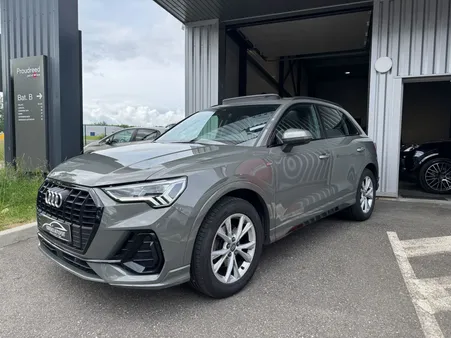 Audi Q3 35 TDI 150ch S line S-Tronic7 - Français - Toit ouvrant - Caméra de recul - Sièges sport - Volant sport