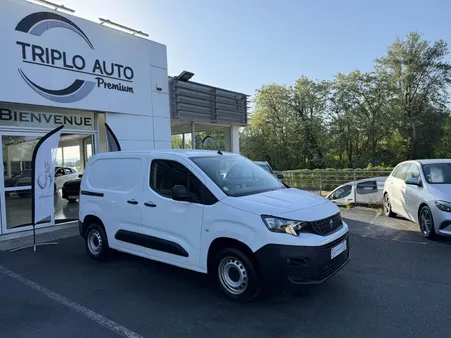 PEUGEOT PARTNER Standard 1.5 BlueHDi - 100 Fourgon Premium Standard TVA RECUPERABLE + CLIM