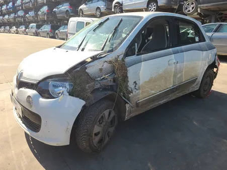 Renault twingo accidentée