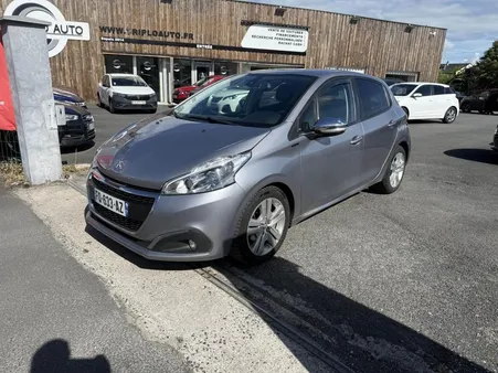 PEUGEOT 208 1.5 BlueHDi S&S - 100 Allure GPS + RADAR AR + CLIM