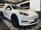 Tesla model y 1er main 24 000 kms