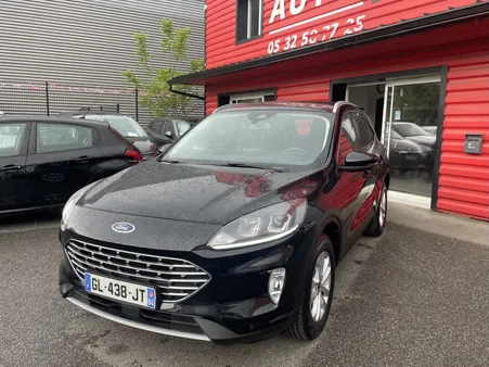 FORD KUGA Titanium