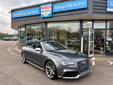 Audi RS5 Cabriolet 4.2 V8 FSI 450ch quattro S tronic 7