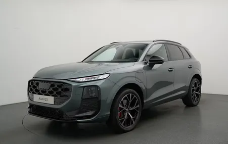Audi Q3 e-hybrid S line SONOS / PANO