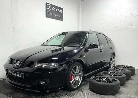 SEAT Leon Cupra R 1.8T 225 5P