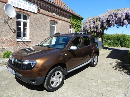 Duster 4x4 prestige diesel 110 cv --48600kms --1 main - COMME SORTI DE CHEZ LE CONCESSIONNAIRE