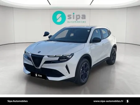 Alfa Romeo Junior ELECTRIQUE Elettrica 156 ch 5p