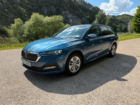 SKODA Octavia Combi 2.0 TDI 150 ch DSG7 Business
