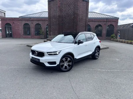 Volvo XC40 2.0 T6 HYBRID - TVA RECUPERABLE - Attelage électrique
