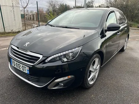 Peugeot 308 Allure 1.2 130ch 2015 Caméra de recul CarPlay Régulateur de vitesse