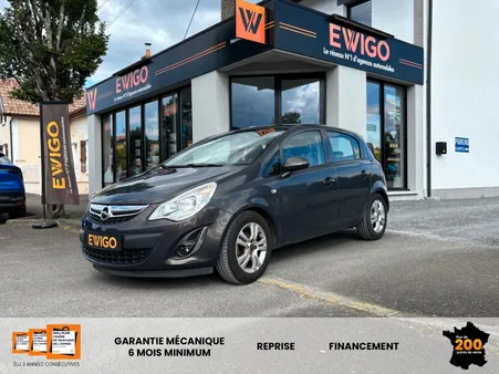 Opel corsa 1.3 cdti 95 ch cosmo start-stop / moteur a chaine+ attelage